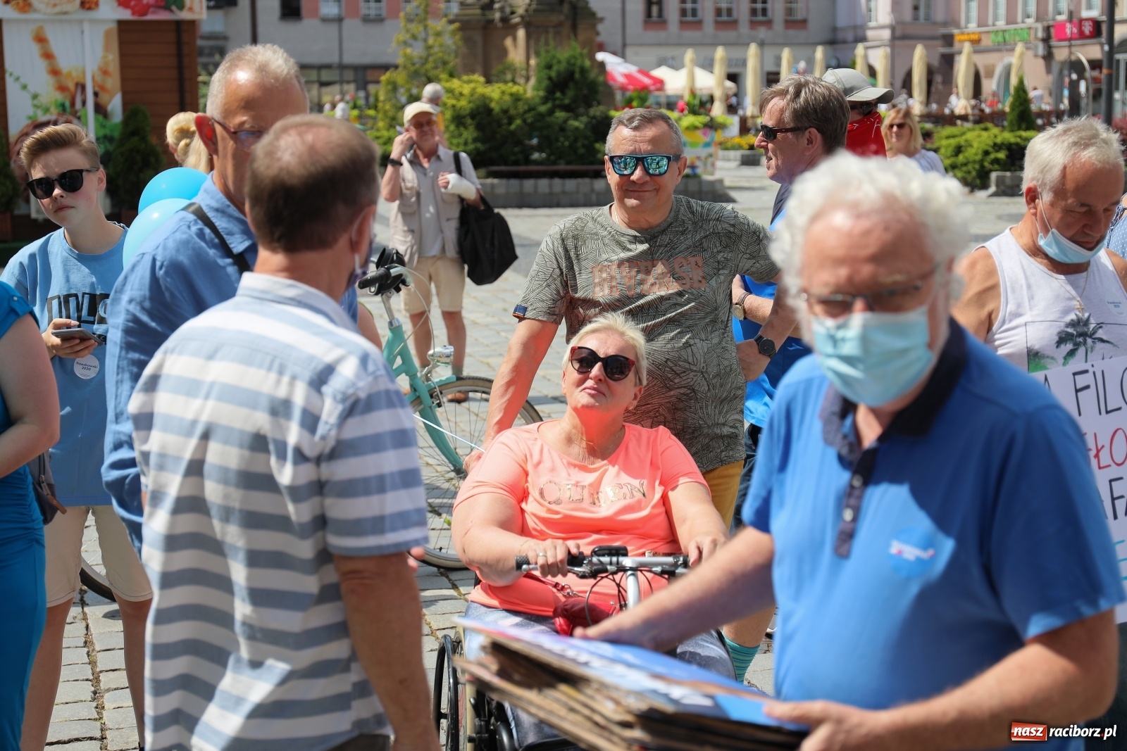 Zdjęcie w galerii na portalu naszraciborz.pl: Raciborskie środowisko PO zachęcało do głosowania na Rafała Trzaskowskiego [FOTO i WIDEO] wiadomości z regionu