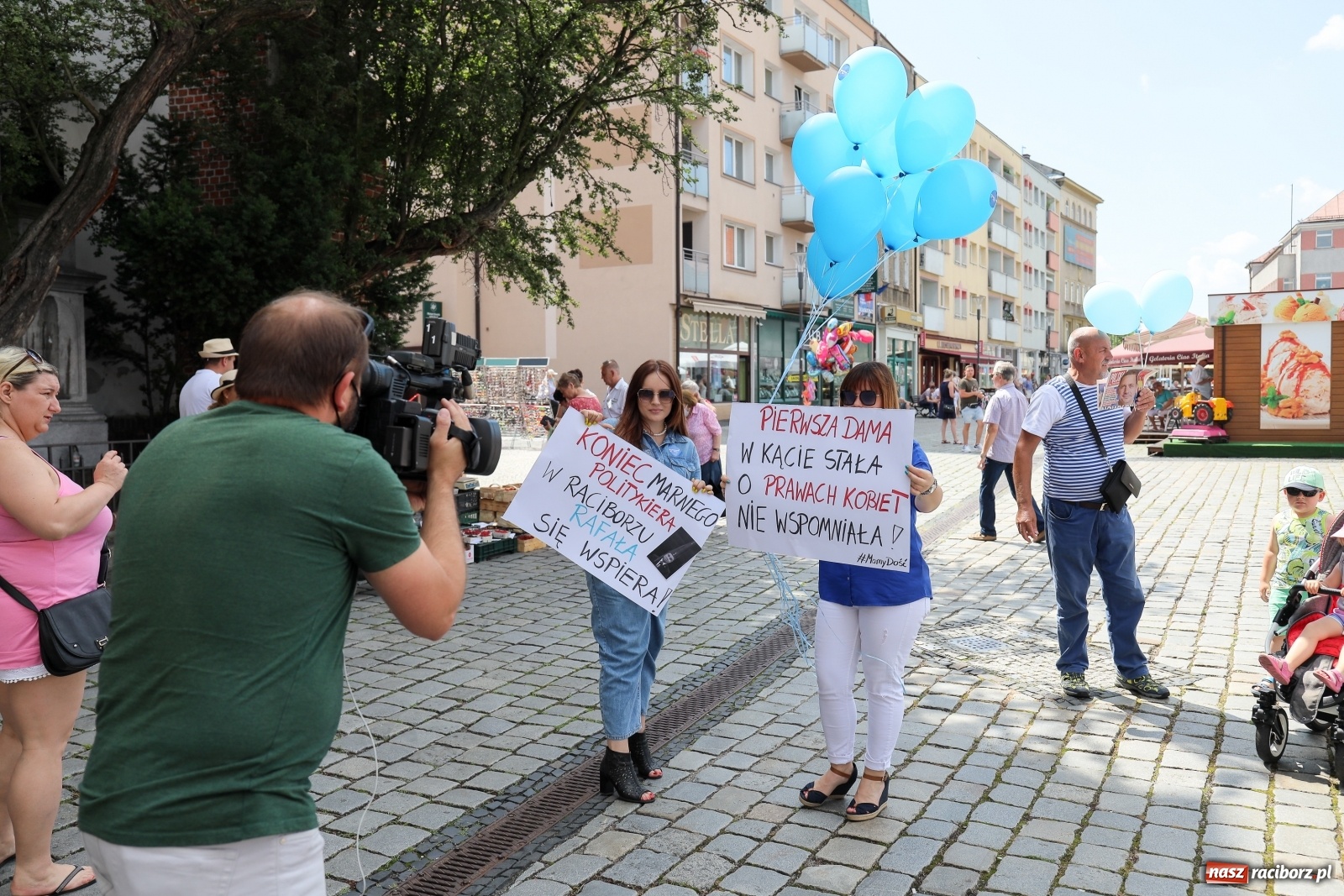 Zdjęcie w galerii na portalu naszraciborz.pl: Raciborskie środowisko PO zachęcało do głosowania na Rafała Trzaskowskiego [FOTO i WIDEO] wiadomości z regionu