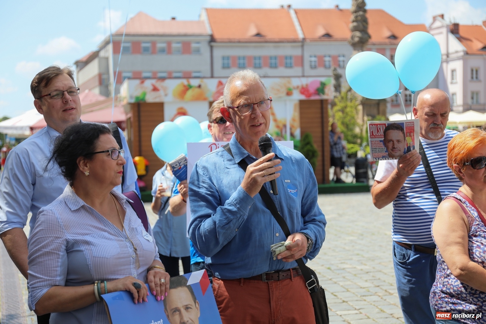 Zdjęcie w galerii na portalu naszraciborz.pl: Raciborskie środowisko PO zachęcało do głosowania na Rafała Trzaskowskiego [FOTO i WIDEO] wiadomości z regionu