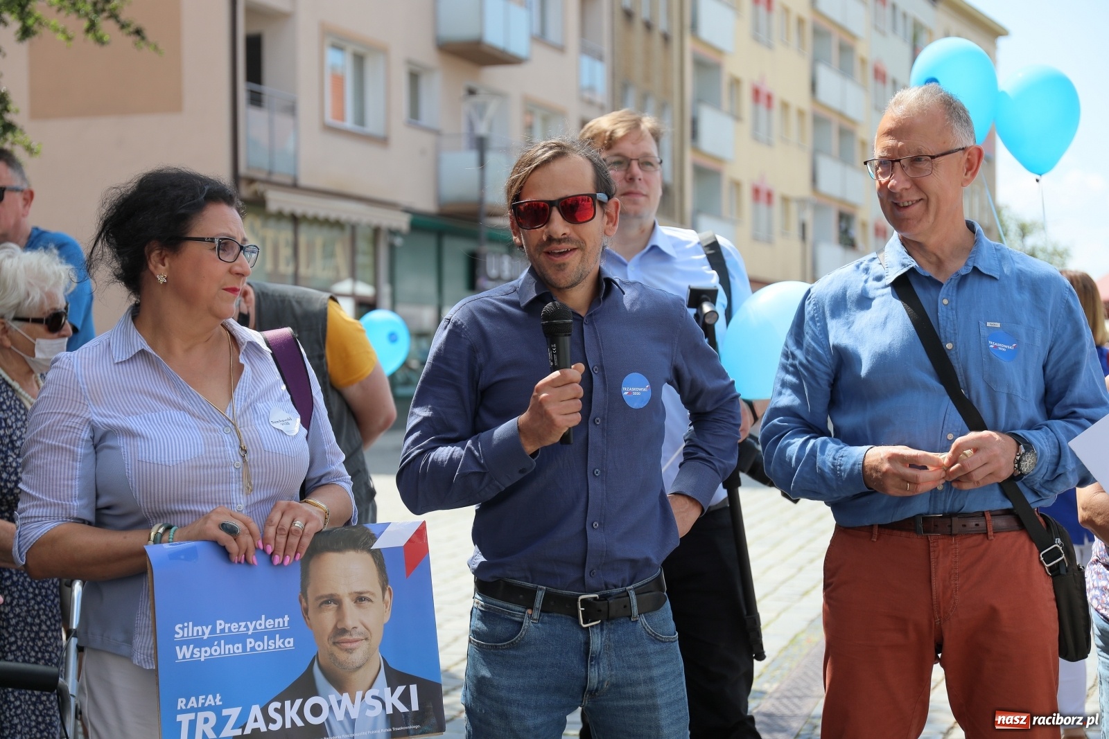 Zdjęcie w galerii na portalu naszraciborz.pl: Raciborskie środowisko PO zachęcało do głosowania na Rafała Trzaskowskiego [FOTO i WIDEO] wiadomości z regionu