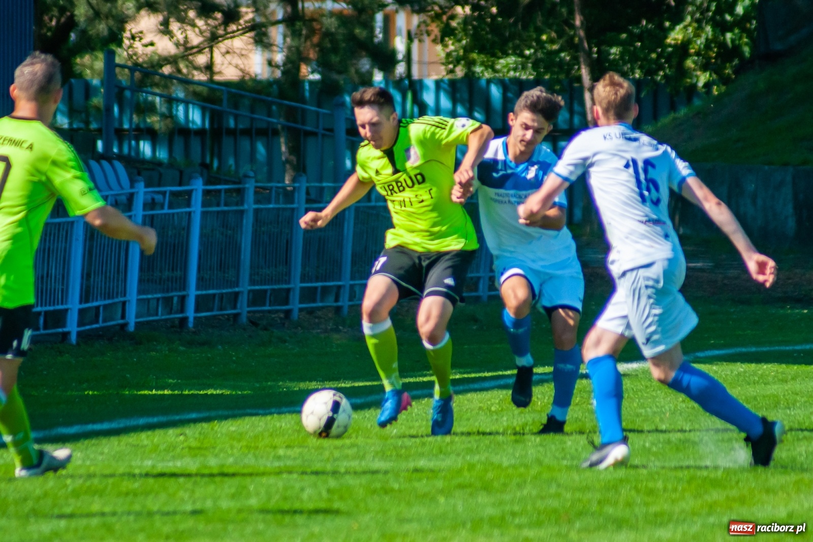 Zdjęcie w galerii na portalu naszraciborz.pl: Efekt nowej miotły zadziałał. Wygrana Unii pod wodzą nowego trenera [FOTO i WIDEO] wiadomości z regionu