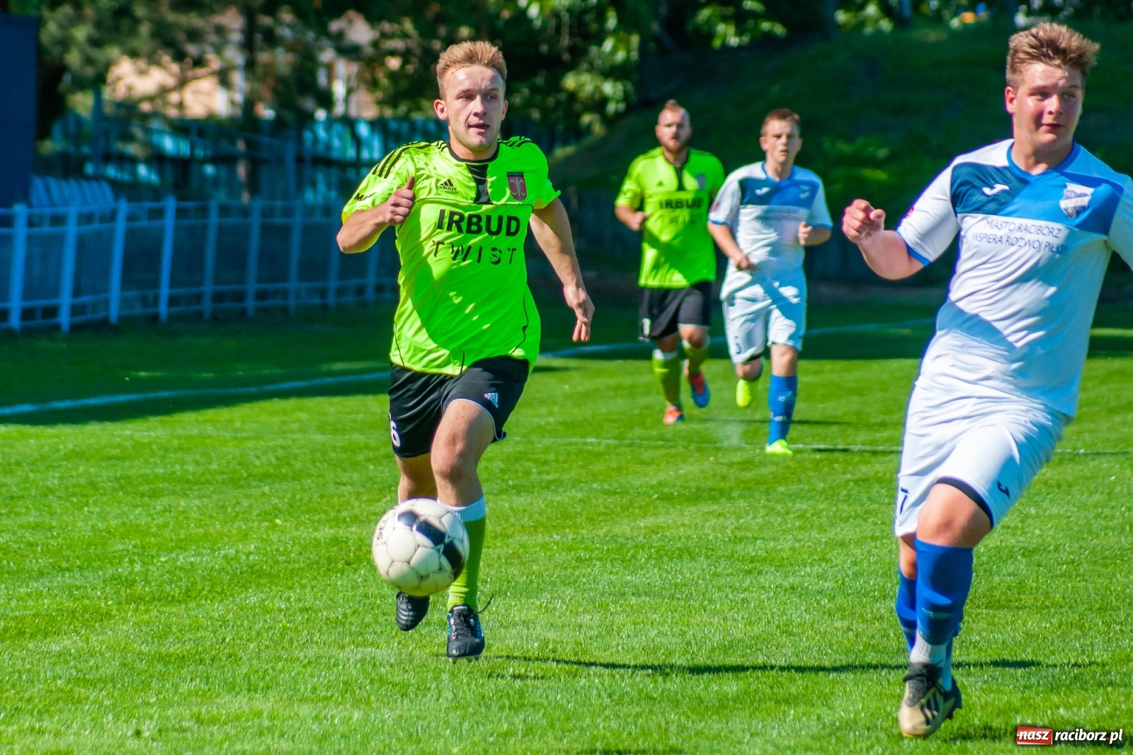 Zdjęcie w galerii na portalu naszraciborz.pl: Efekt nowej miotły zadziałał. Wygrana Unii pod wodzą nowego trenera [FOTO i WIDEO] wiadomości z regionu