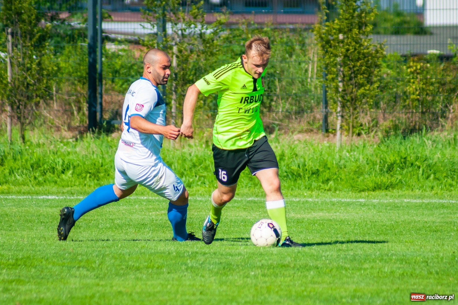 Zdjęcie w galerii na portalu naszraciborz.pl: Efekt nowej miotły zadziałał. Wygrana Unii pod wodzą nowego trenera [FOTO i WIDEO] wiadomości z regionu