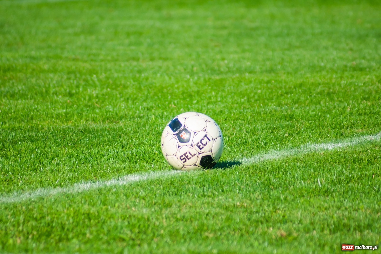 Zdjęcie w galerii na portalu naszraciborz.pl: Efekt nowej miotły zadziałał. Wygrana Unii pod wodzą nowego trenera [FOTO i WIDEO] wiadomości z regionu