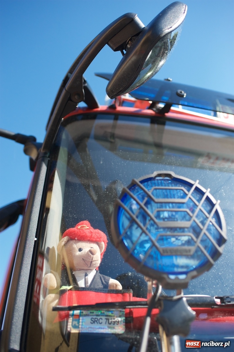 Zdjęcie w galerii na portalu naszraciborz.pl: Kolejna czerwona niedziela w Tworkowie [FOTO] wiadomości z regionu