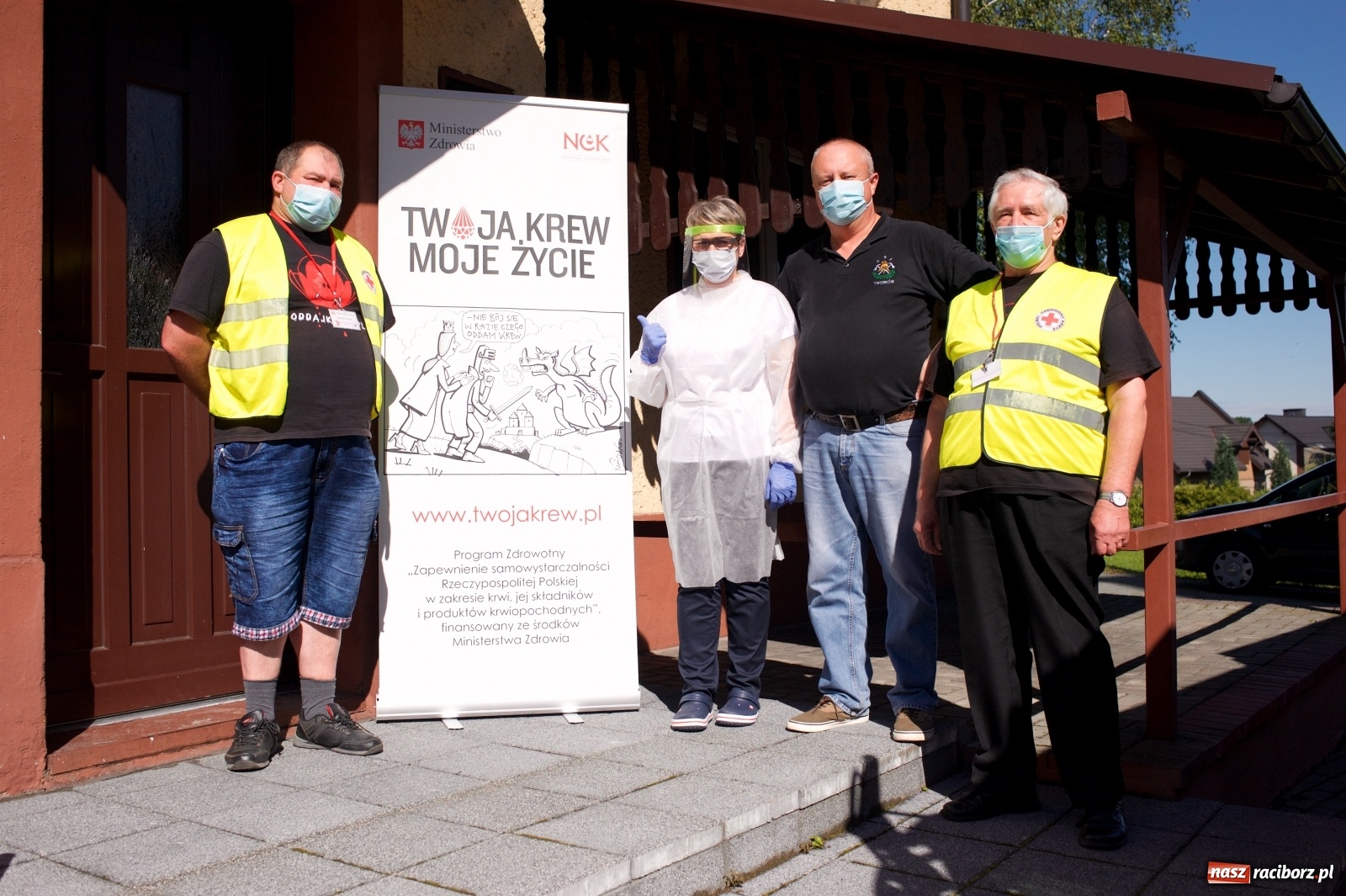 Zdjęcie w galerii na portalu naszraciborz.pl: Kolejna czerwona niedziela w Tworkowie [FOTO] wiadomości z regionu