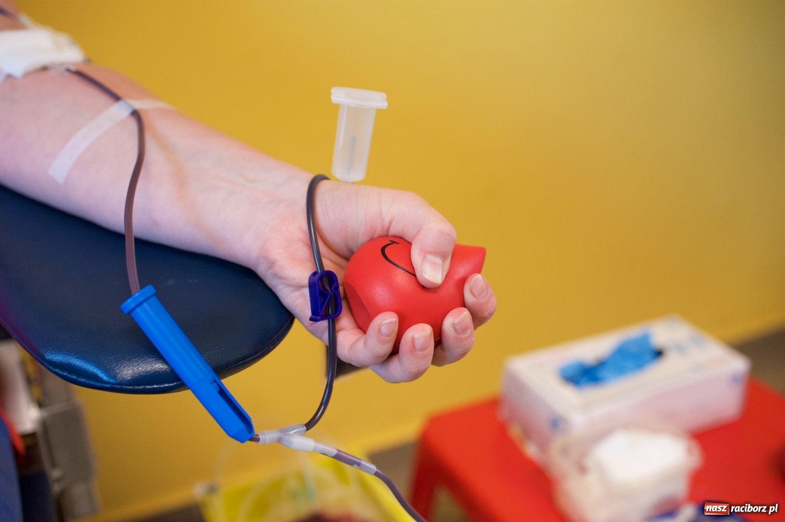 Zdjęcie w galerii na portalu naszraciborz.pl: Kolejna czerwona niedziela w Tworkowie [FOTO] wiadomości z regionu