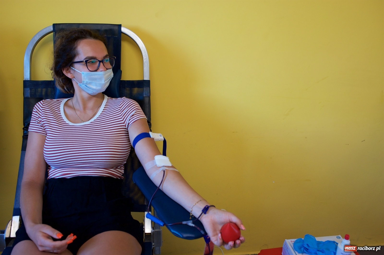 Zdjęcie w galerii na portalu naszraciborz.pl: Kolejna czerwona niedziela w Tworkowie [FOTO] wiadomości z regionu