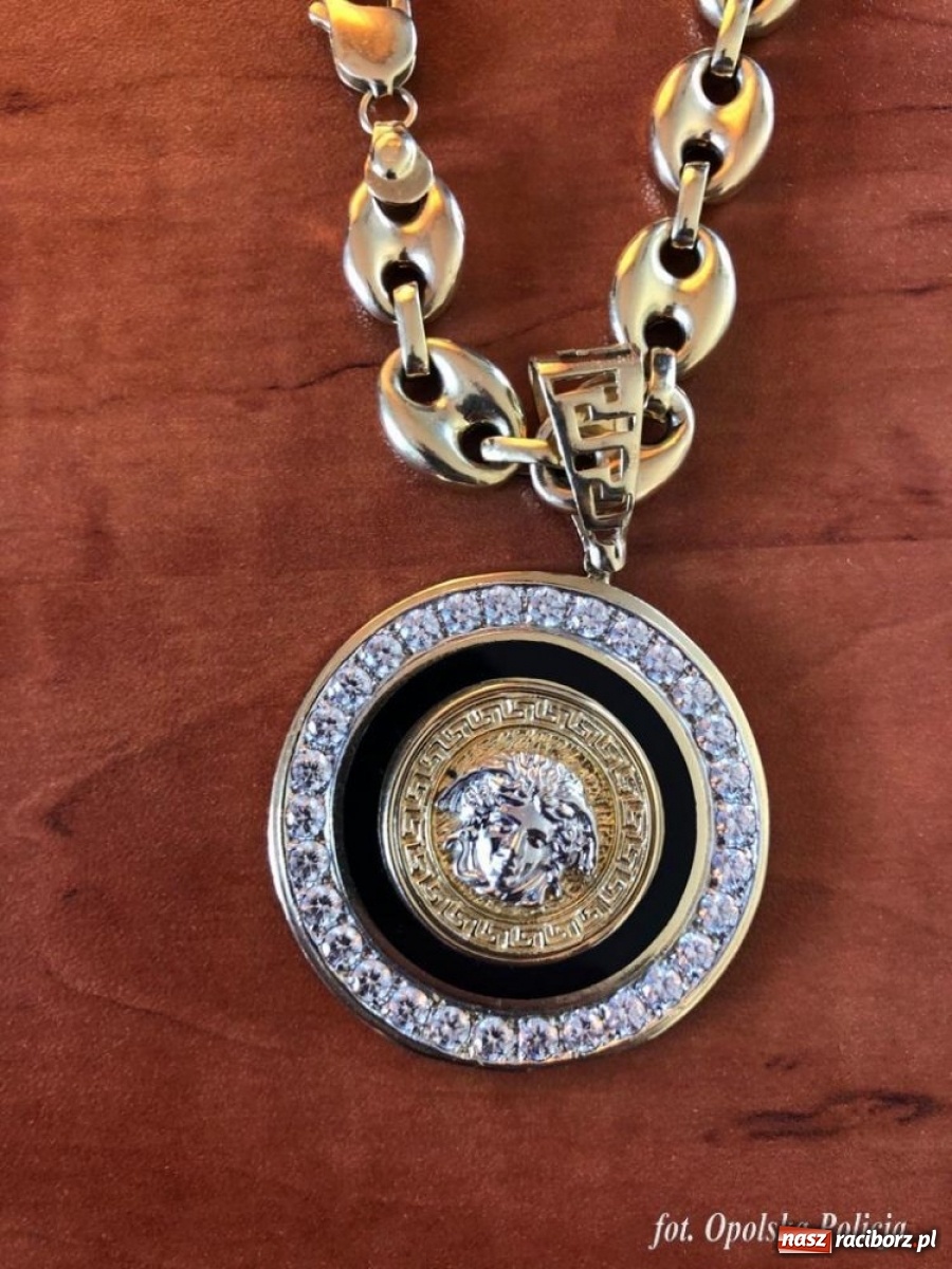 Zdjęcie w galerii na portalu naszraciborz.pl: Tak rozbito gang oszukujący metodą na policjanta [FOTO i WIDEO] wiadomości z regionu