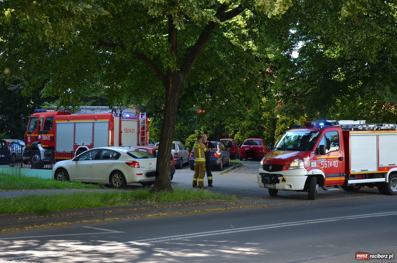 Zdjęcie w galerii na portalu naszraciborz.pl: Raport 998. Czujka czadu uratowała życie lokatorom bloku przy Katowickiej wiadomości z regionu