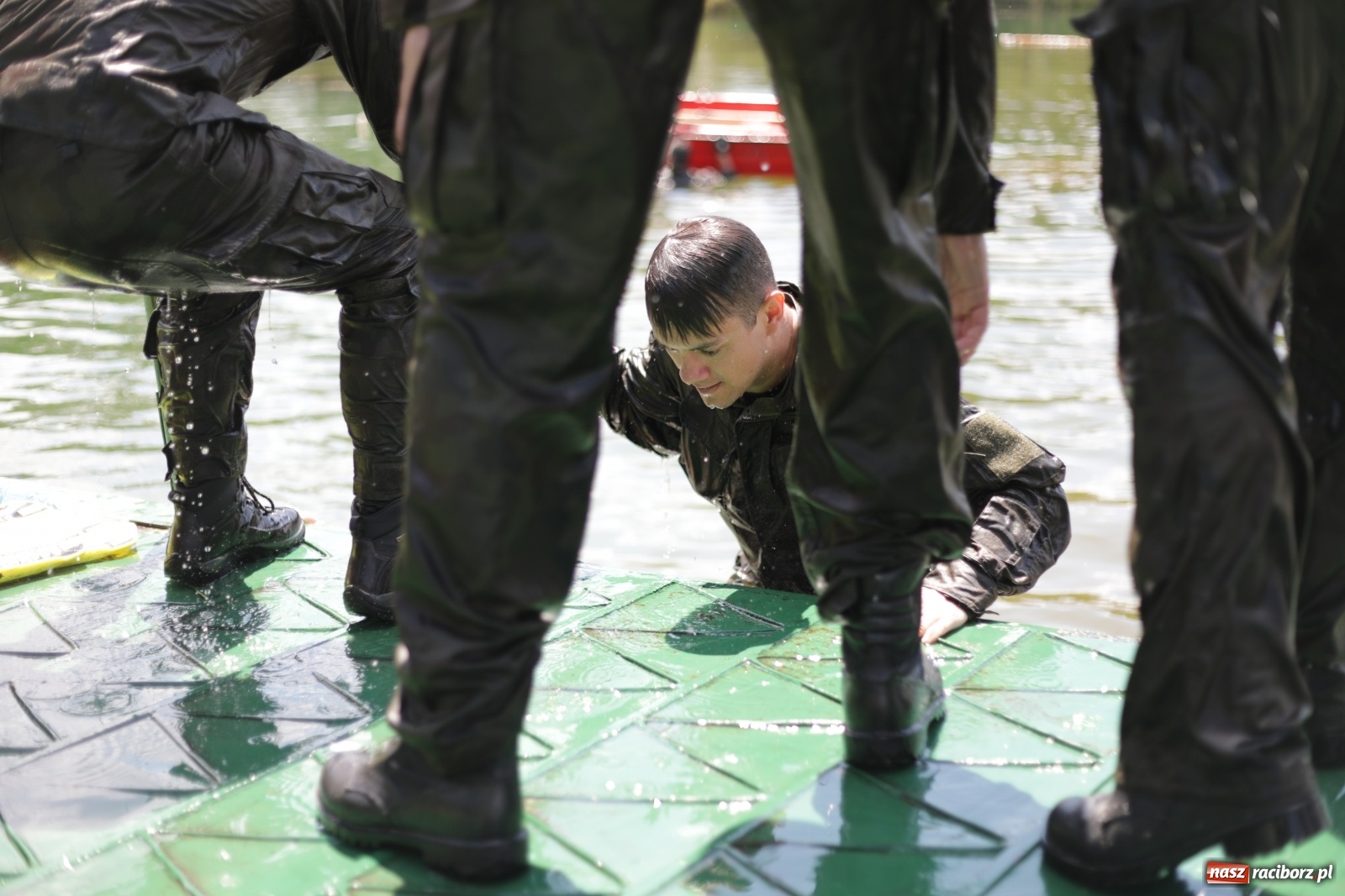 Zdjęcie w galerii na portalu naszraciborz.pl: Kuźnia Raciborska. Śląscy terytorialsi odbyli szkolenie z zarządzania kryzysowego wiadomości z regionu