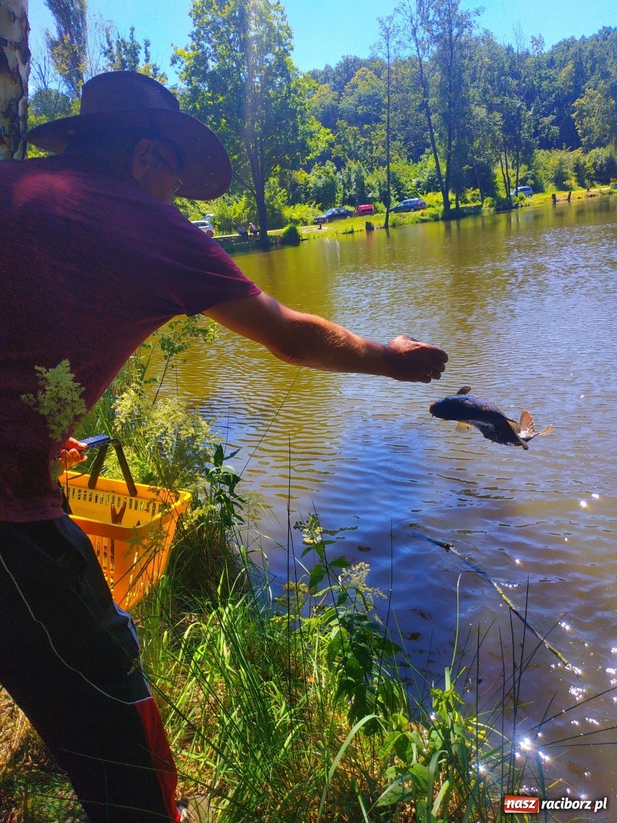 Zdjęcie w galerii na portalu naszraciborz.pl: Wędkarze walczyli o tytuł Mistrza Koła Obora [FOTO] wiadomości z regionu
