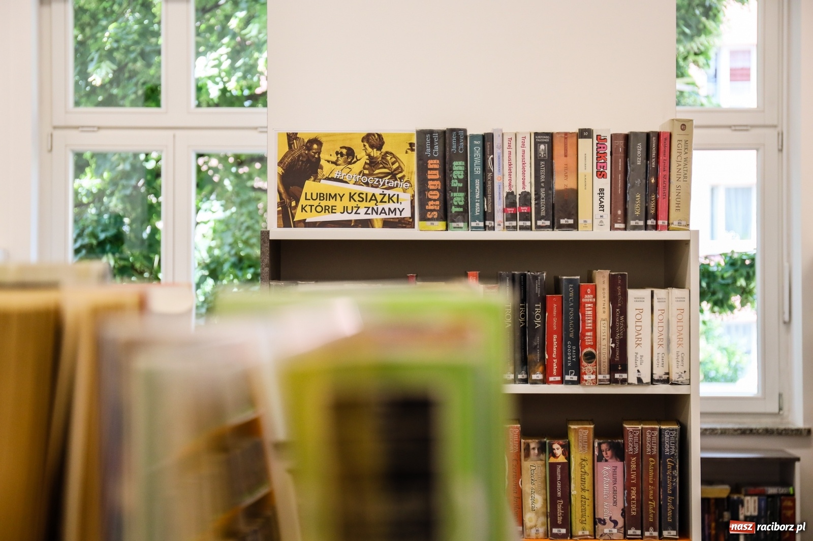 Zdjęcie w galerii na portalu naszraciborz.pl: Lubimy książki, które już znamy. Akcja czytelnicza w raciborskiej bibliotece wiadomości z regionu