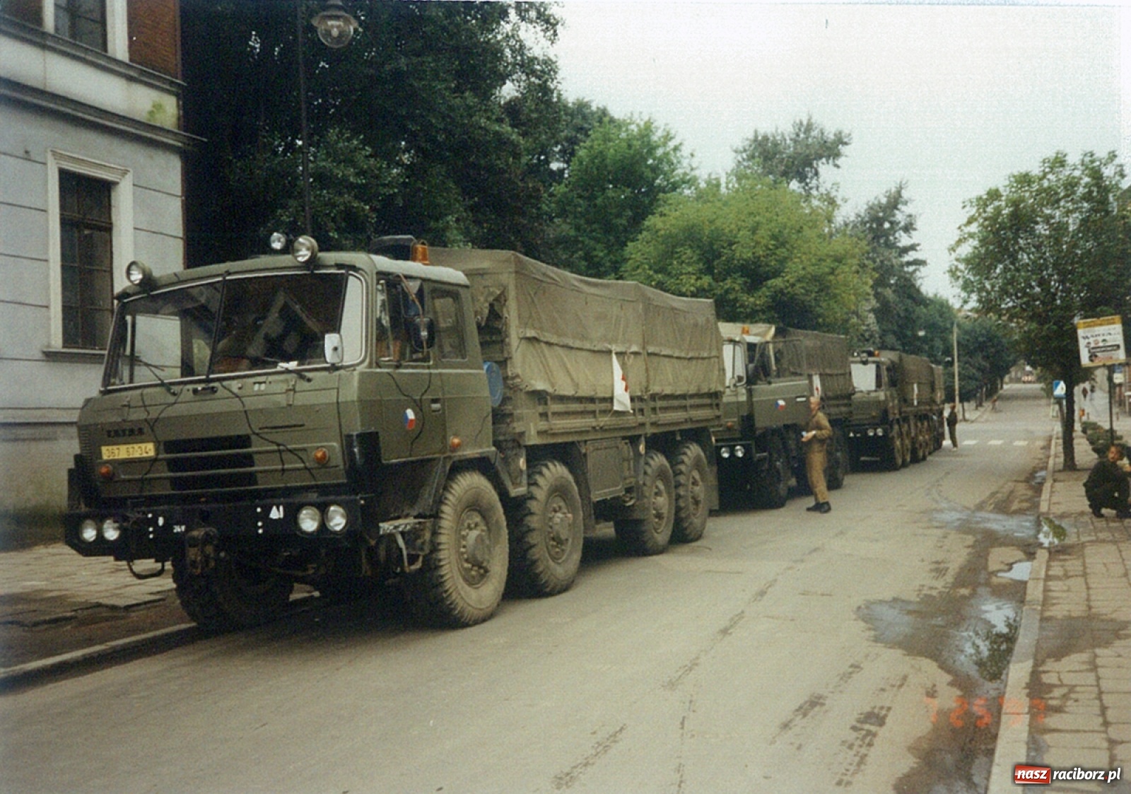 Zdjęcie w galerii na portalu naszraciborz.pl: Data zalania dworca w 1997 r. Kto ma rację - wiceminister czy prezydent? [FOTO Z 1997] wiadomości z regionu