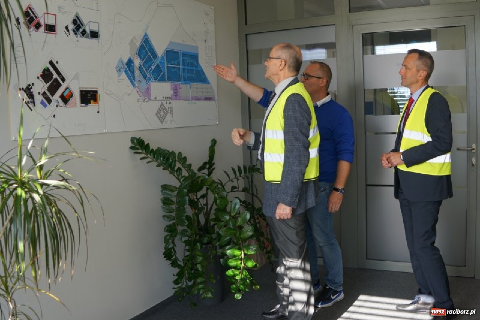 Zdjęcie w galerii na portalu naszraciborz.pl: Miasto Racibórz okiem stratega. Prezydent zanotował jego uwagi wiadomości z regionu