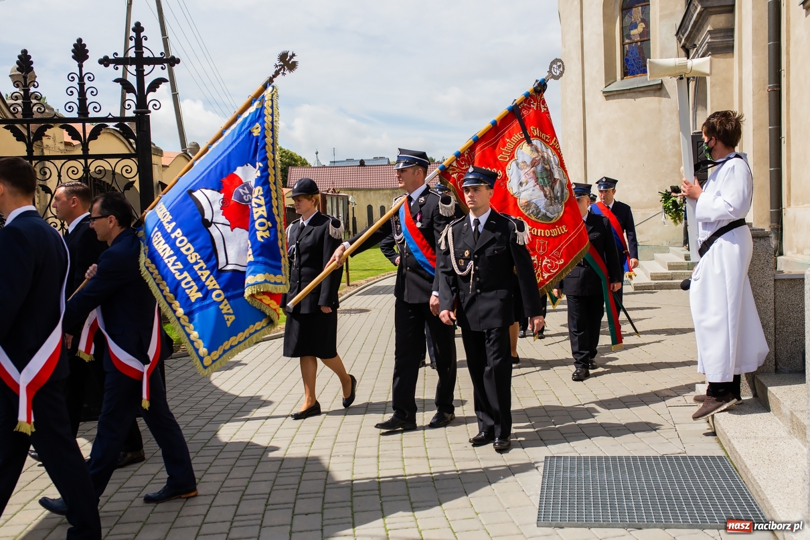 Zdjęcie w galerii na portalu naszraciborz.pl: Ostatnie pożegnanie śp. Ireny Liszki, zmarłej skarbnik gm. Krzanowice [FOTO] wiadomości z regionu