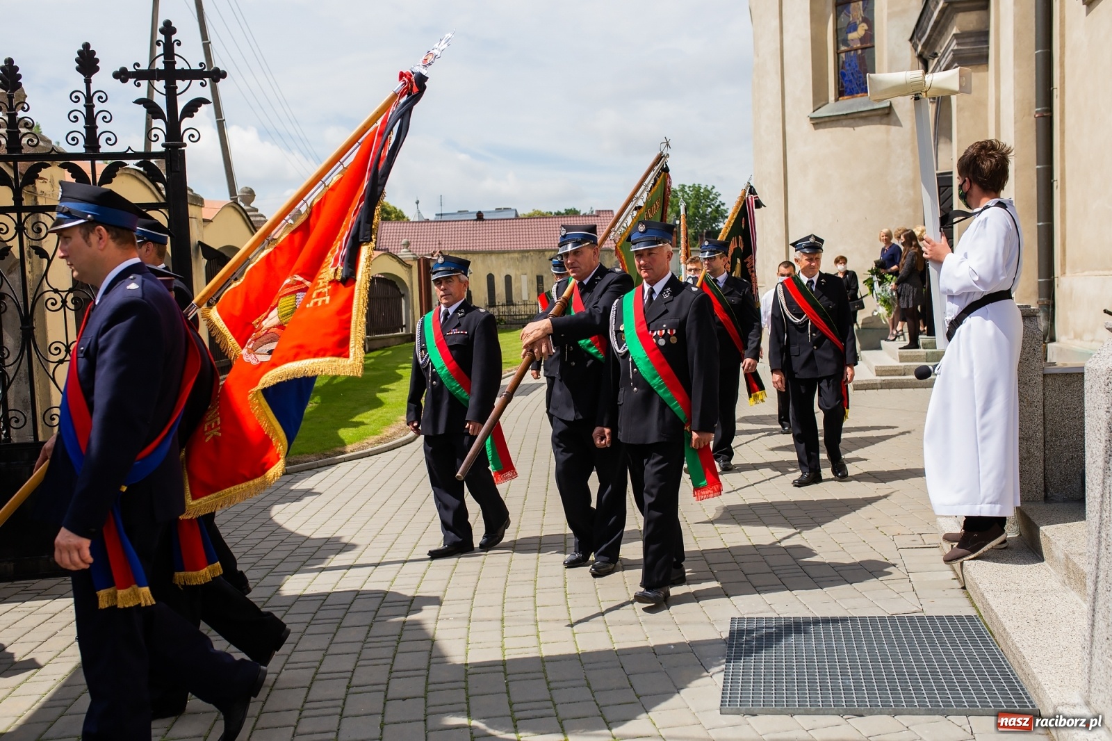 Zdjęcie w galerii na portalu naszraciborz.pl: Ostatnie pożegnanie śp. Ireny Liszki, zmarłej skarbnik gm. Krzanowice [FOTO] wiadomości z regionu