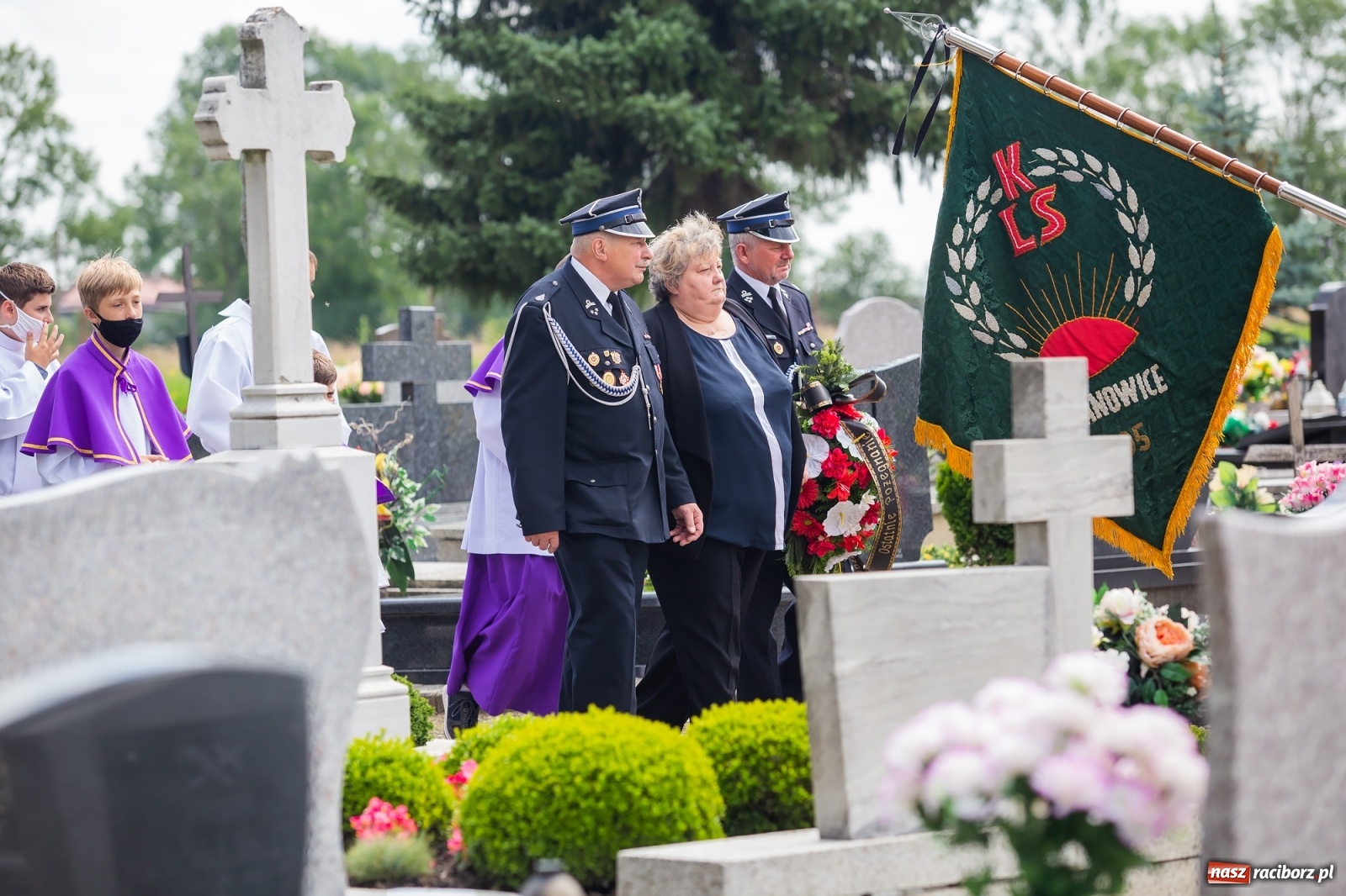 Zdjęcie w galerii na portalu naszraciborz.pl: Ostatnie pożegnanie śp. Ireny Liszki, zmarłej skarbnik gm. Krzanowice [FOTO] wiadomości z regionu
