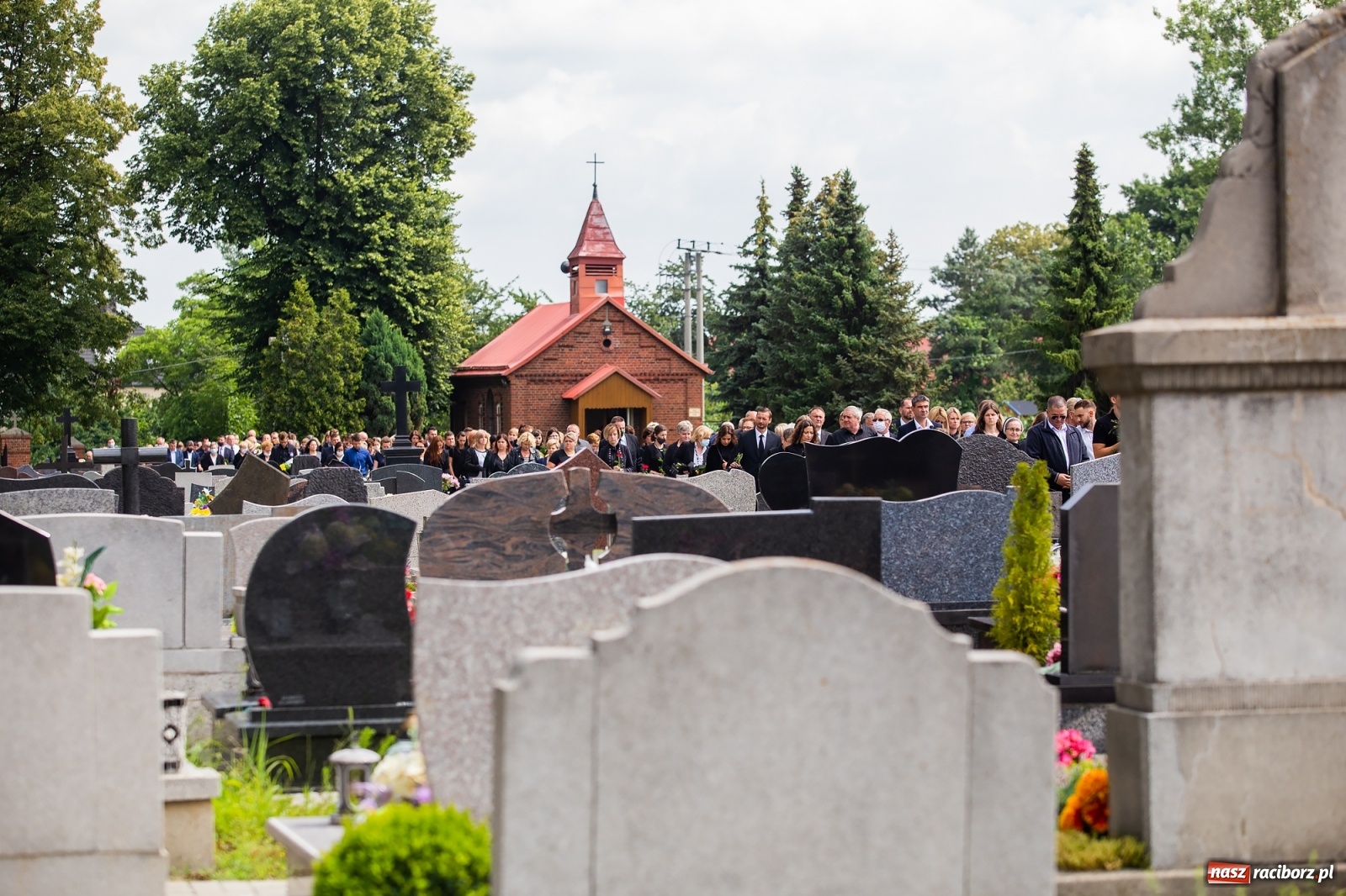 Zdjęcie w galerii na portalu naszraciborz.pl: Ostatnie pożegnanie śp. Ireny Liszki, zmarłej skarbnik gm. Krzanowice [FOTO] wiadomości z regionu