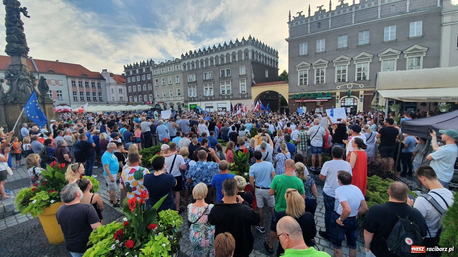 Zdjęcie w galerii na portalu naszraciborz.pl: Prezydent Raciborza zdradził kogo poprze w wyborach na urząd Prezydenta RP wiadomości z regionu