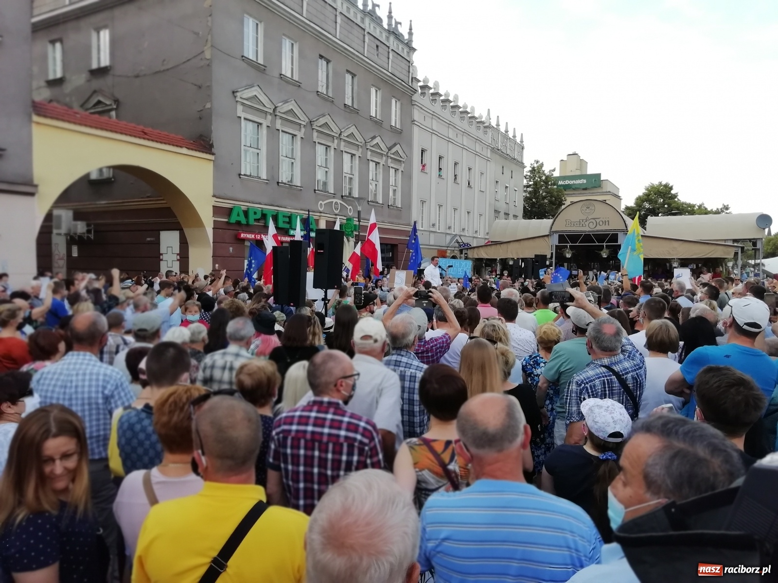 Zdjęcie w galerii na portalu naszraciborz.pl: Prezydent Raciborza zdradził kogo poprze w wyborach na urząd Prezydenta RP wiadomości z regionu