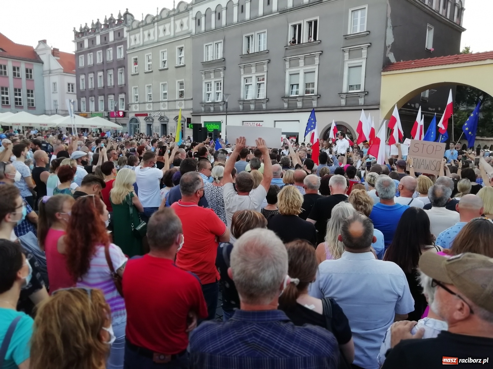 Zdjęcie w galerii na portalu naszraciborz.pl: Prezydent Raciborza zdradził kogo poprze w wyborach na urząd Prezydenta RP wiadomości z regionu