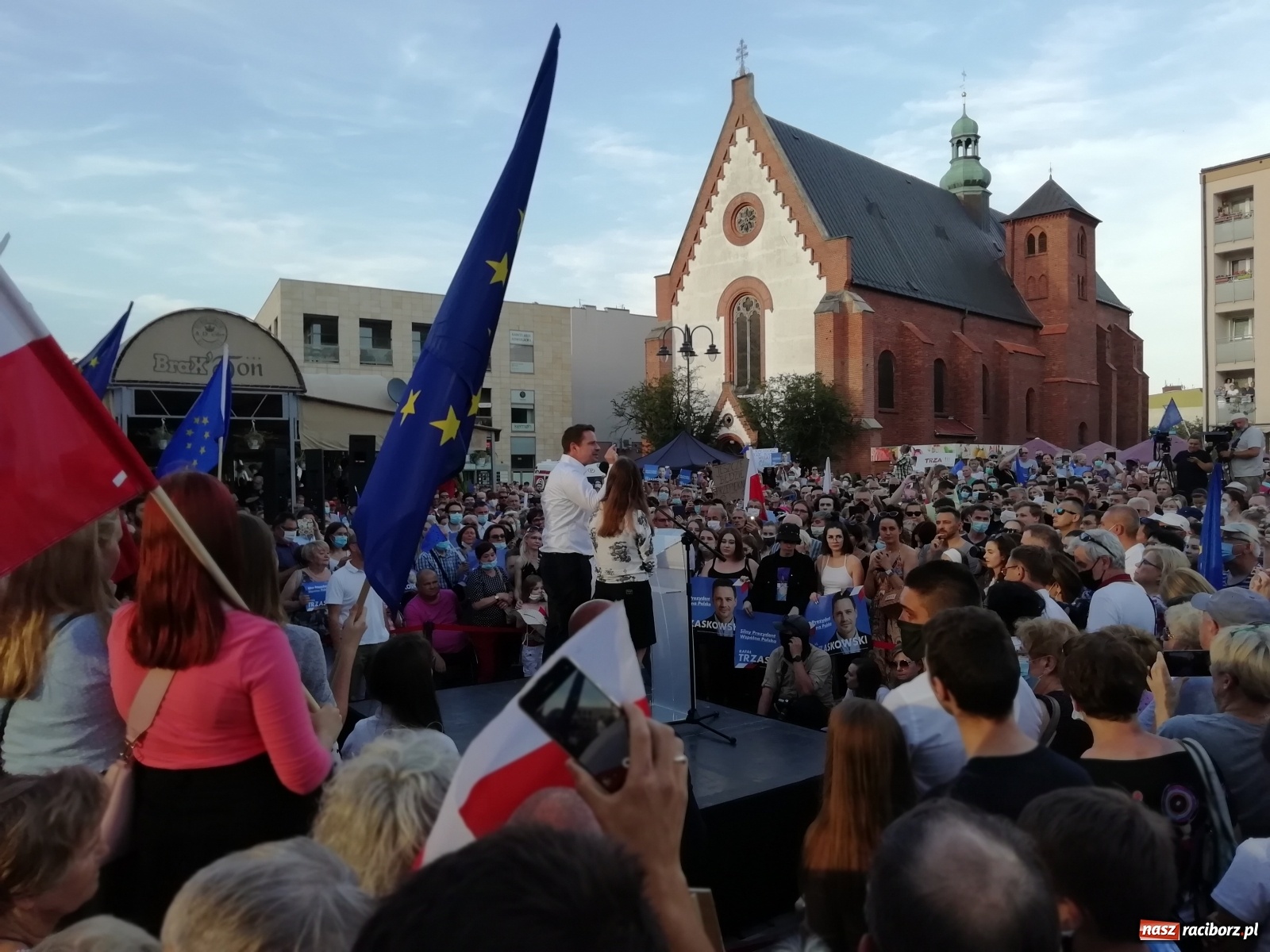 Zdjęcie w galerii na portalu naszraciborz.pl: Prezydent Raciborza zdradził kogo poprze w wyborach na urząd Prezydenta RP wiadomości z regionu