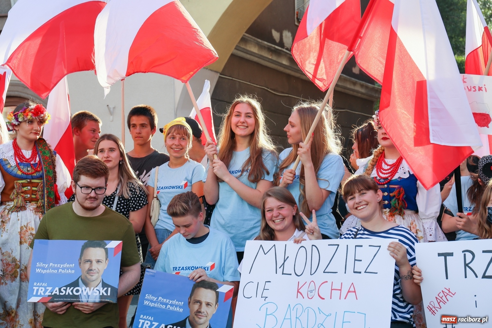 Zdjęcie w galerii na portalu naszraciborz.pl: Prezydent Raciborza zdradził kogo poprze w wyborach na urząd Prezydenta RP wiadomości z regionu