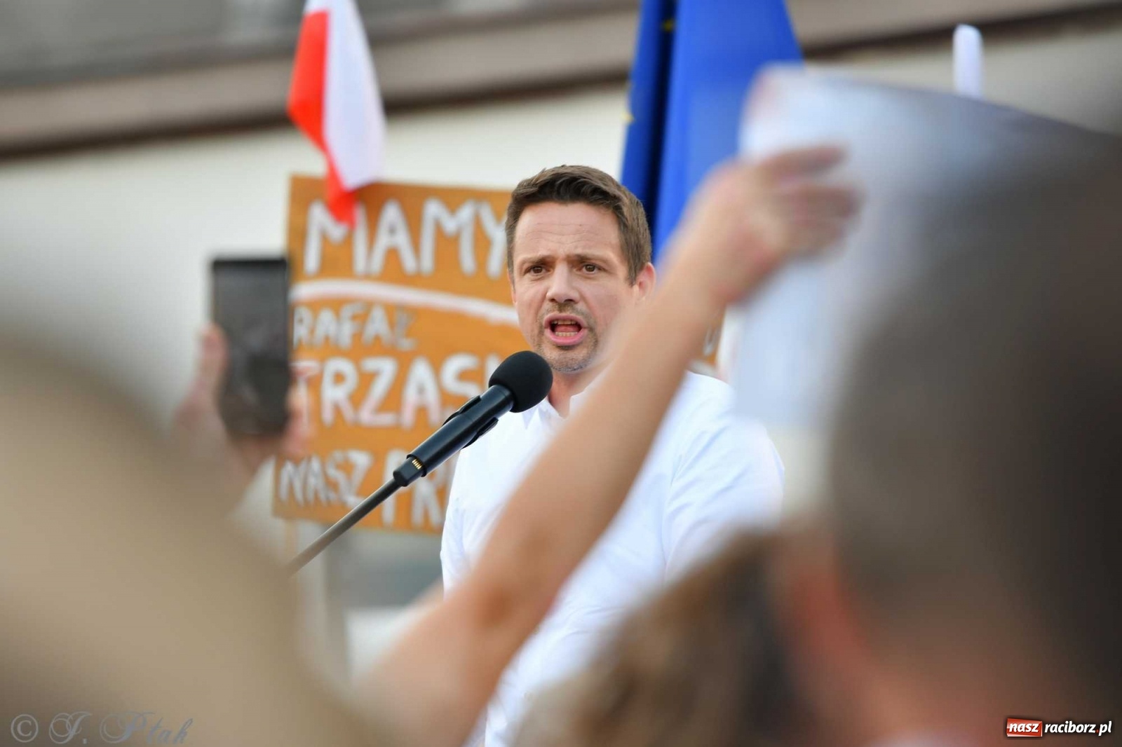 Zdjęcie w galerii na portalu naszraciborz.pl: Prezydent Raciborza zdradził kogo poprze w wyborach na urząd Prezydenta RP wiadomości z regionu