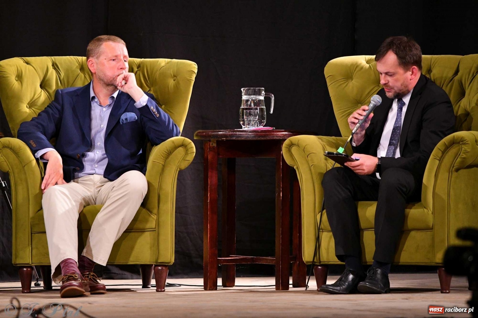 Zdjęcie w galerii na portalu naszraciborz.pl: Migalski vs Zybertowicz. Wyborcza debata w Strzesze [FOTO i WIDEO] wiadomości z regionu