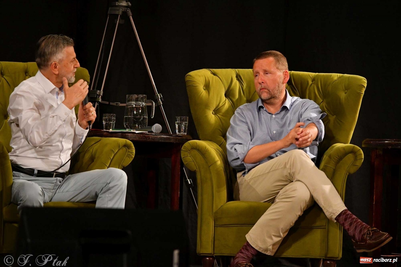 Zdjęcie w galerii na portalu naszraciborz.pl: Migalski vs Zybertowicz. Wyborcza debata w Strzesze [FOTO i WIDEO] wiadomości z regionu
