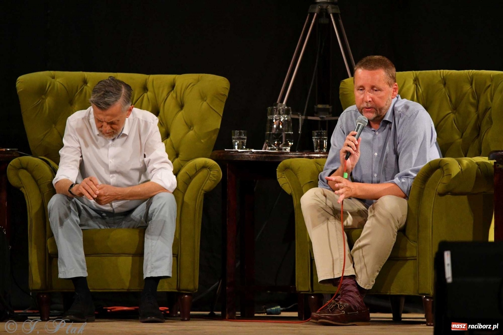 Zdjęcie w galerii na portalu naszraciborz.pl: Migalski vs Zybertowicz. Wyborcza debata w Strzesze [FOTO i WIDEO] wiadomości z regionu