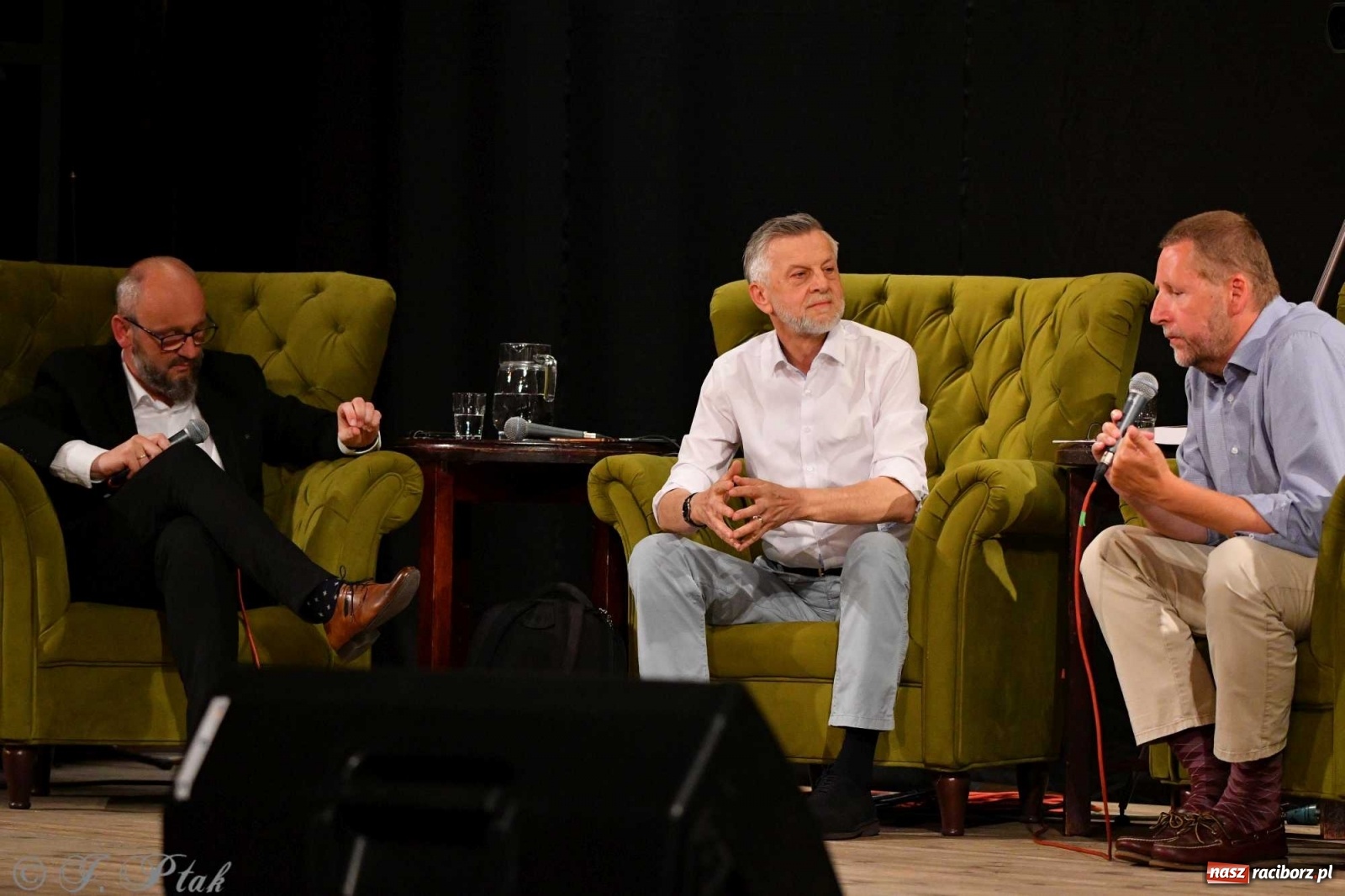 Zdjęcie w galerii na portalu naszraciborz.pl: Migalski vs Zybertowicz. Wyborcza debata w Strzesze [FOTO i WIDEO] wiadomości z regionu