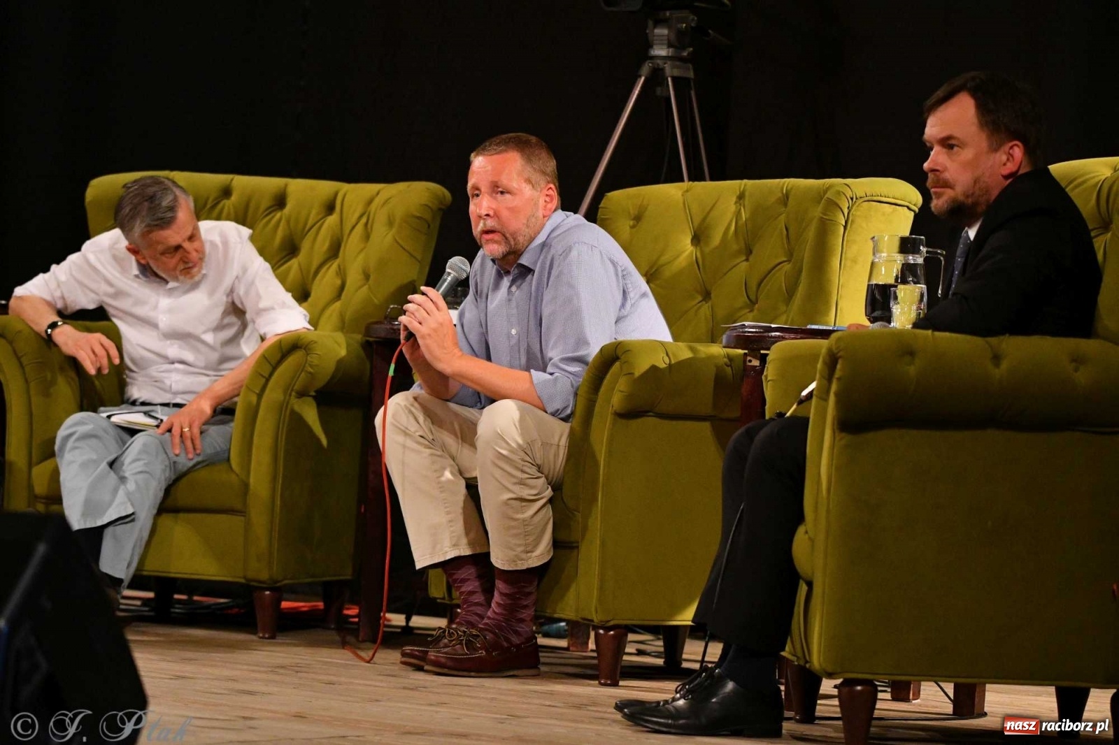 Zdjęcie w galerii na portalu naszraciborz.pl: Migalski vs Zybertowicz. Wyborcza debata w Strzesze [FOTO i WIDEO] wiadomości z regionu
