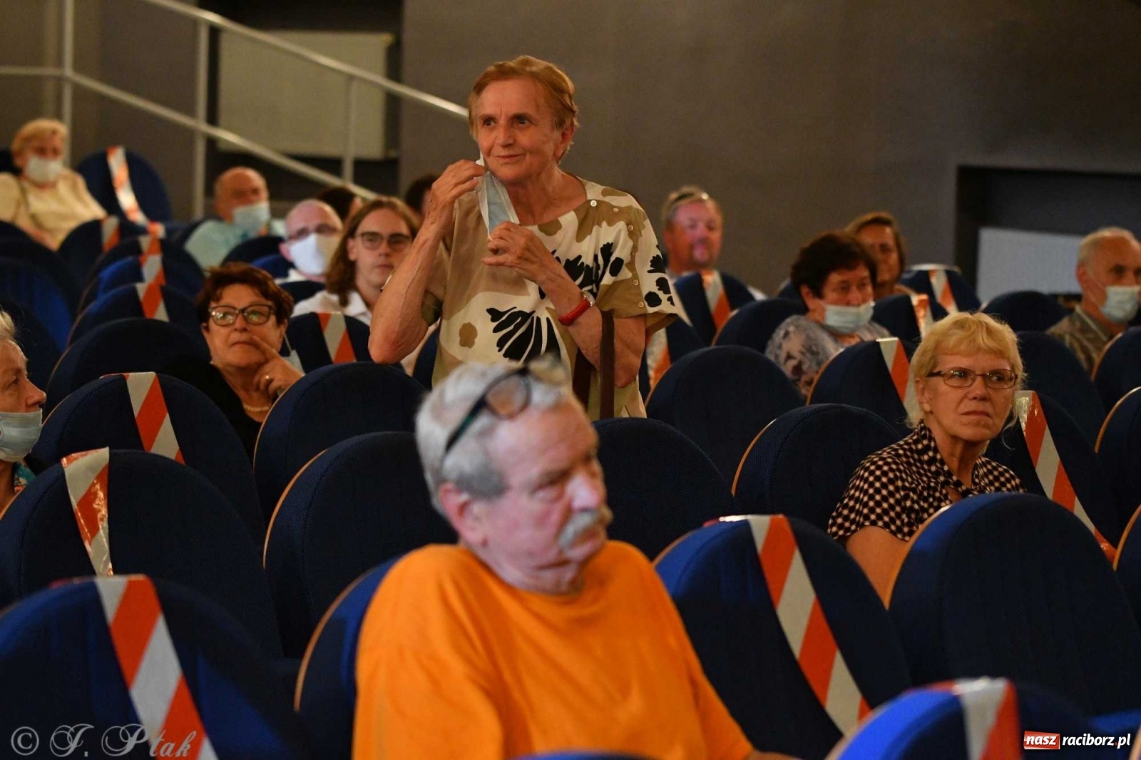 Zdjęcie w galerii na portalu naszraciborz.pl: Migalski vs Zybertowicz. Wyborcza debata w Strzesze [FOTO i WIDEO] wiadomości z regionu