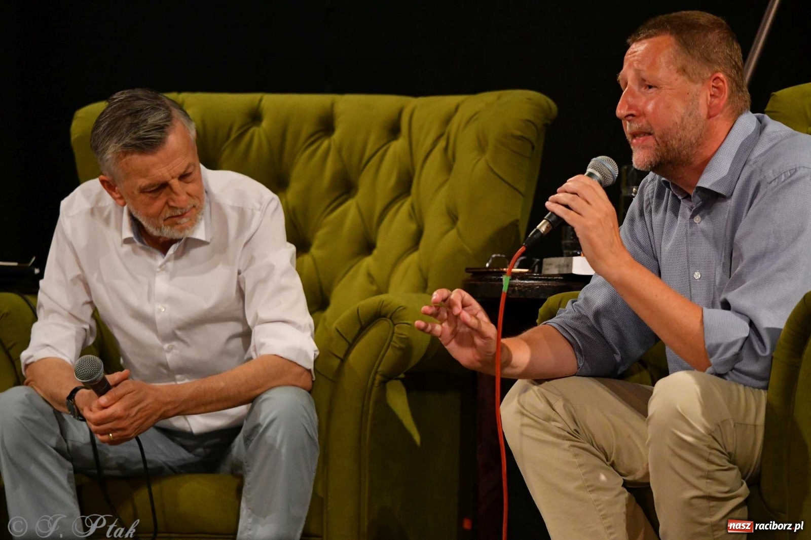Zdjęcie w galerii na portalu naszraciborz.pl: Migalski vs Zybertowicz. Wyborcza debata w Strzesze [FOTO i WIDEO] wiadomości z regionu
