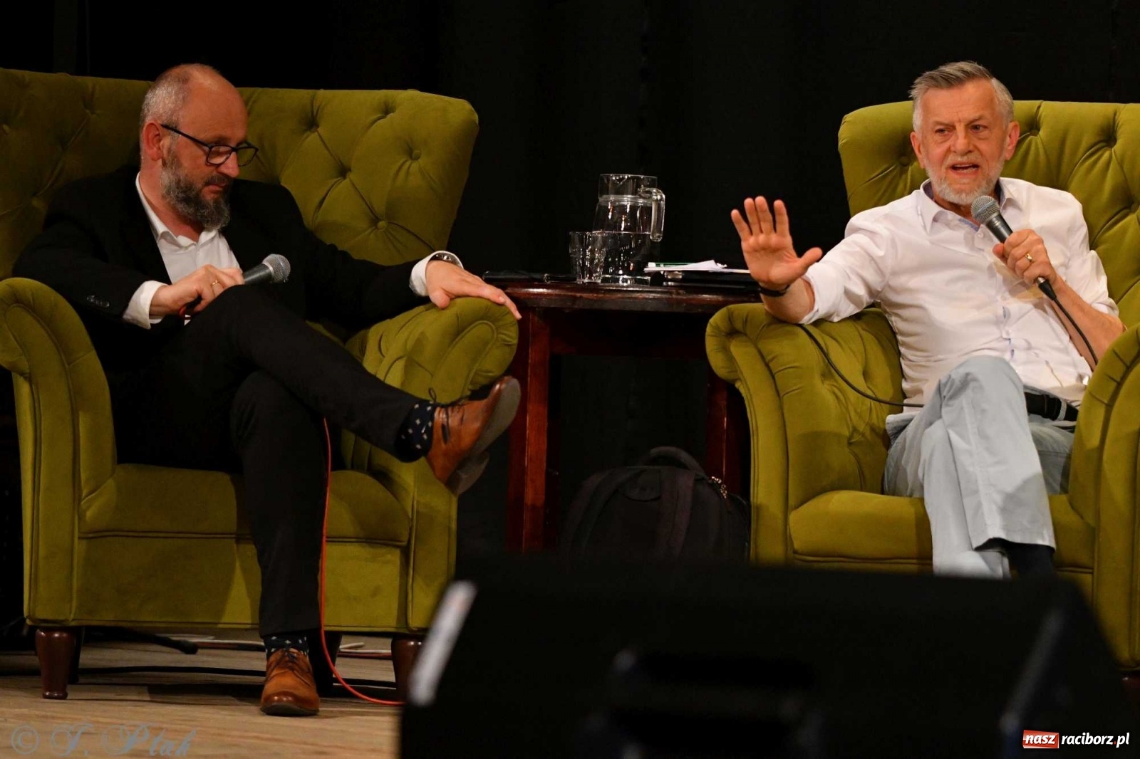 Zdjęcie w galerii na portalu naszraciborz.pl: Migalski vs Zybertowicz. Wyborcza debata w Strzesze [FOTO i WIDEO] wiadomości z regionu