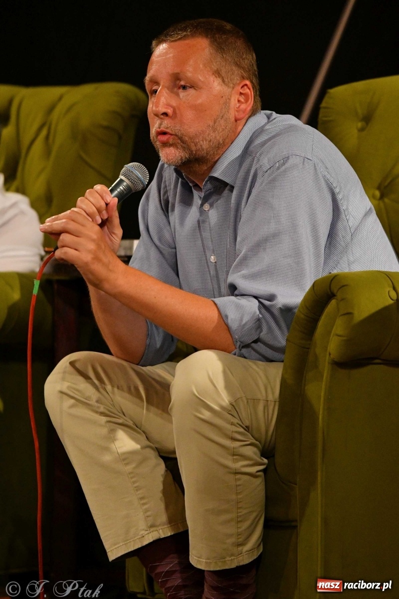 Zdjęcie w galerii na portalu naszraciborz.pl: Migalski vs Zybertowicz. Wyborcza debata w Strzesze [FOTO i WIDEO] wiadomości z regionu