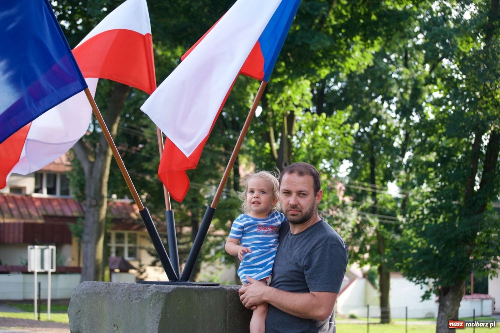 Zdjęcie w galerii na portalu naszraciborz.pl: Rewitalizacja ruin zamku w Tworkowie na wideo wiadomości z regionu