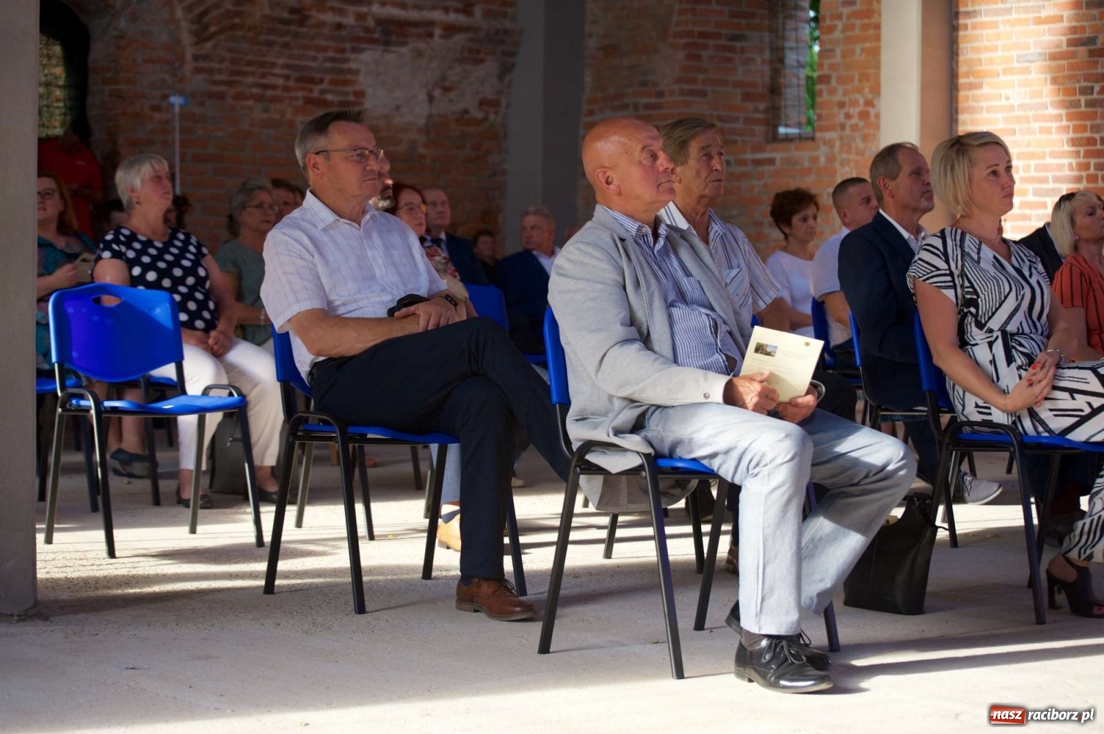 Zdjęcie w galerii na portalu naszraciborz.pl: Rewitalizacja ruin zamku w Tworkowie na wideo wiadomości z regionu