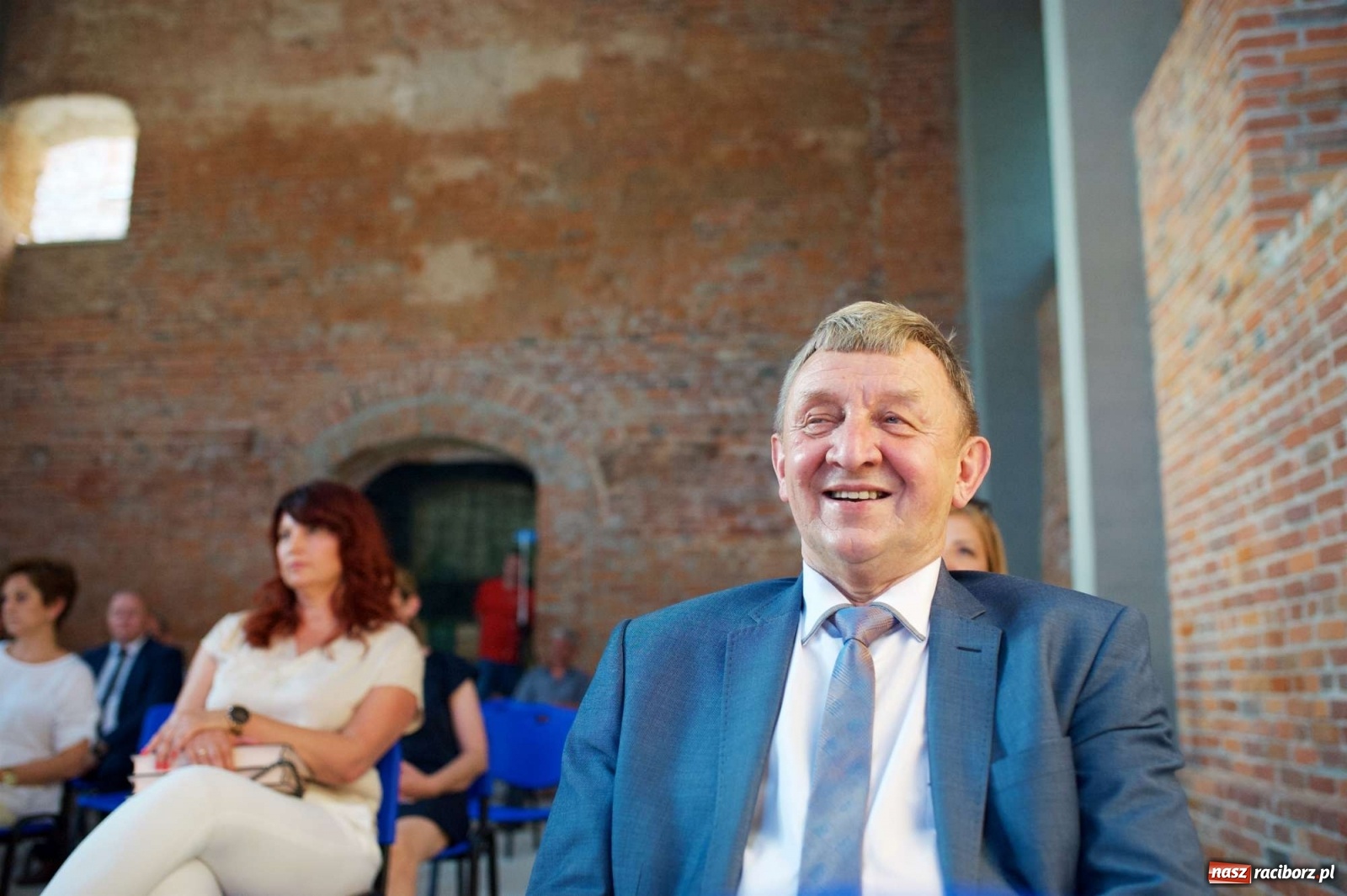 Zdjęcie w galerii na portalu naszraciborz.pl: Rewitalizacja ruin zamku w Tworkowie na wideo wiadomości z regionu