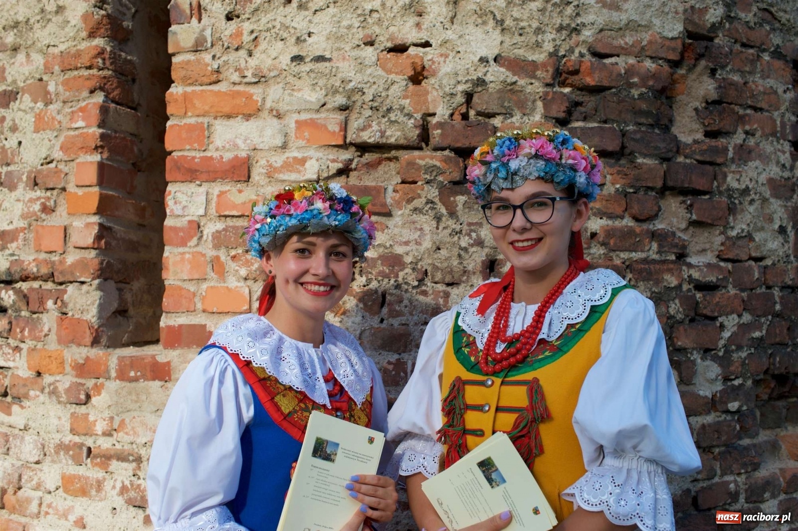 Zdjęcie w galerii na portalu naszraciborz.pl: Rewitalizacja ruin zamku w Tworkowie na wideo wiadomości z regionu