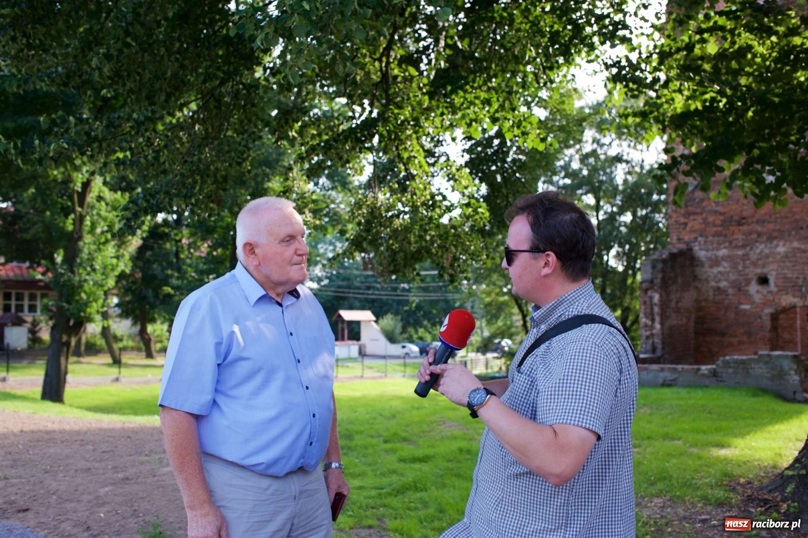Zdjęcie w galerii na portalu naszraciborz.pl: Rewitalizacja ruin zamku w Tworkowie na wideo wiadomości z regionu
