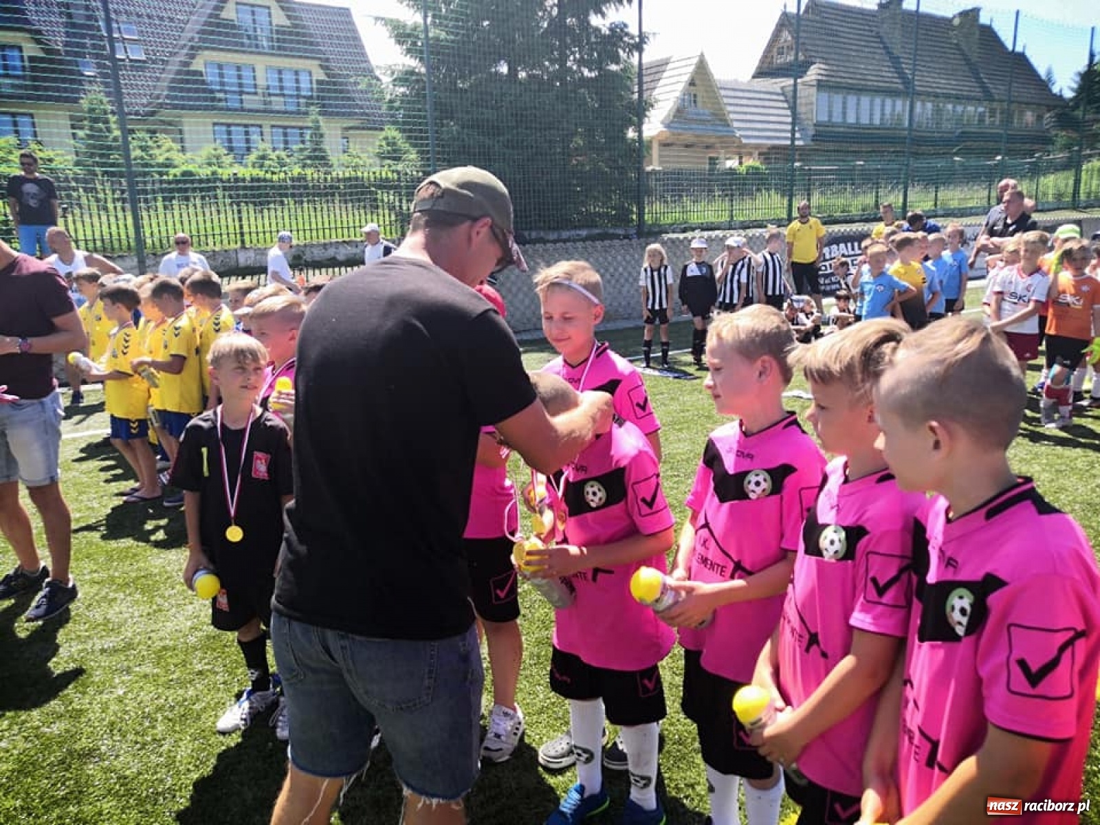 Zdjęcie w galerii na portalu naszraciborz.pl: Młodzi piłkarze LKS Tworków na turnieju w Zakopanem [FOTO] wiadomości z regionu