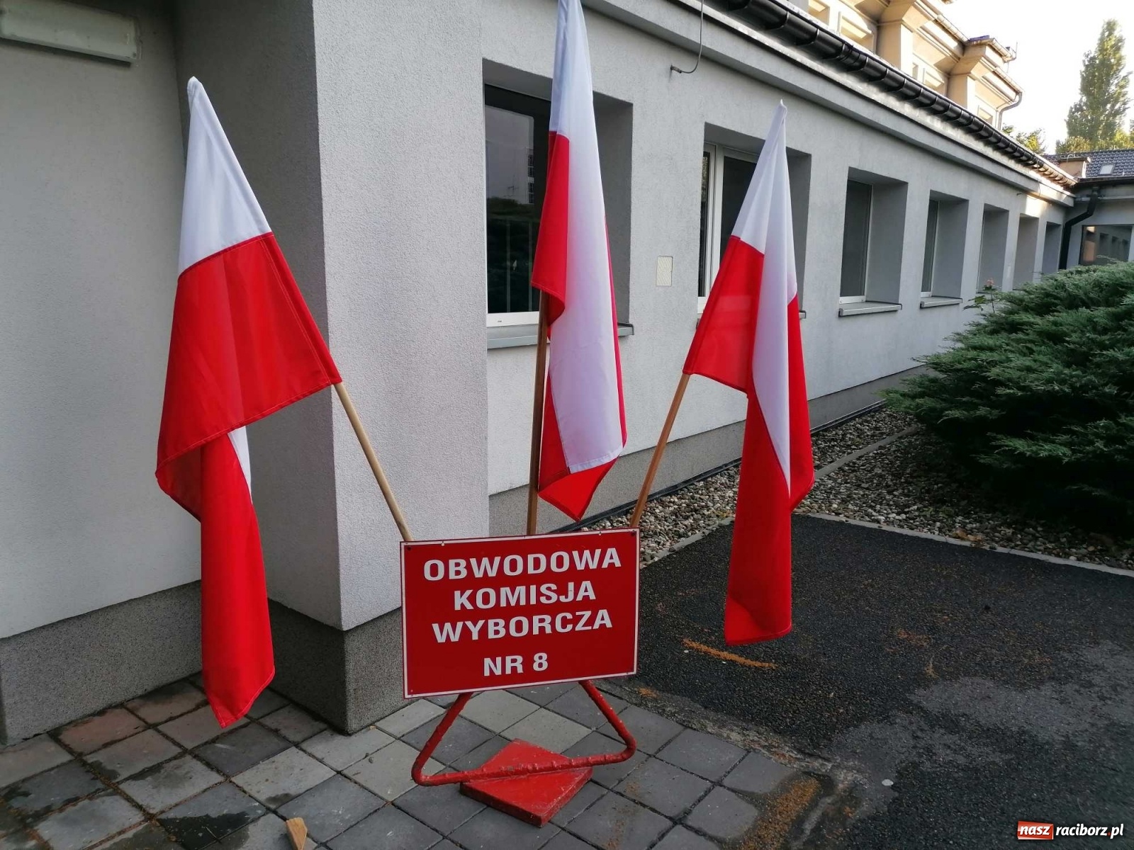 Zdjęcie w galerii na portalu naszraciborz.pl: Frekwencja w Raciborzu i powiecie raciborskim [na godz. 12.00]. Jest wyższa niż 28 czerwca! wiadomości z regionu