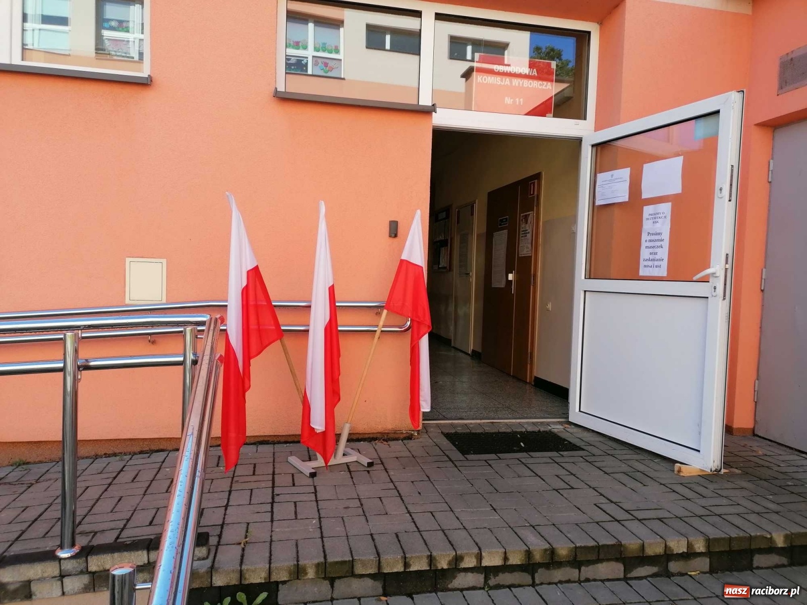 Zdjęcie w galerii na portalu naszraciborz.pl: Frekwencja w Raciborzu i powiecie raciborskim [na godz. 12.00]. Jest wyższa niż 28 czerwca! wiadomości z regionu