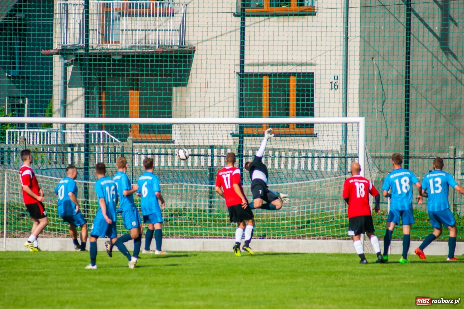Zdjęcie w galerii na portalu naszraciborz.pl: Sparing. Wymiana ciosów przy Urbana na remis [FOTO] wiadomości z regionu
