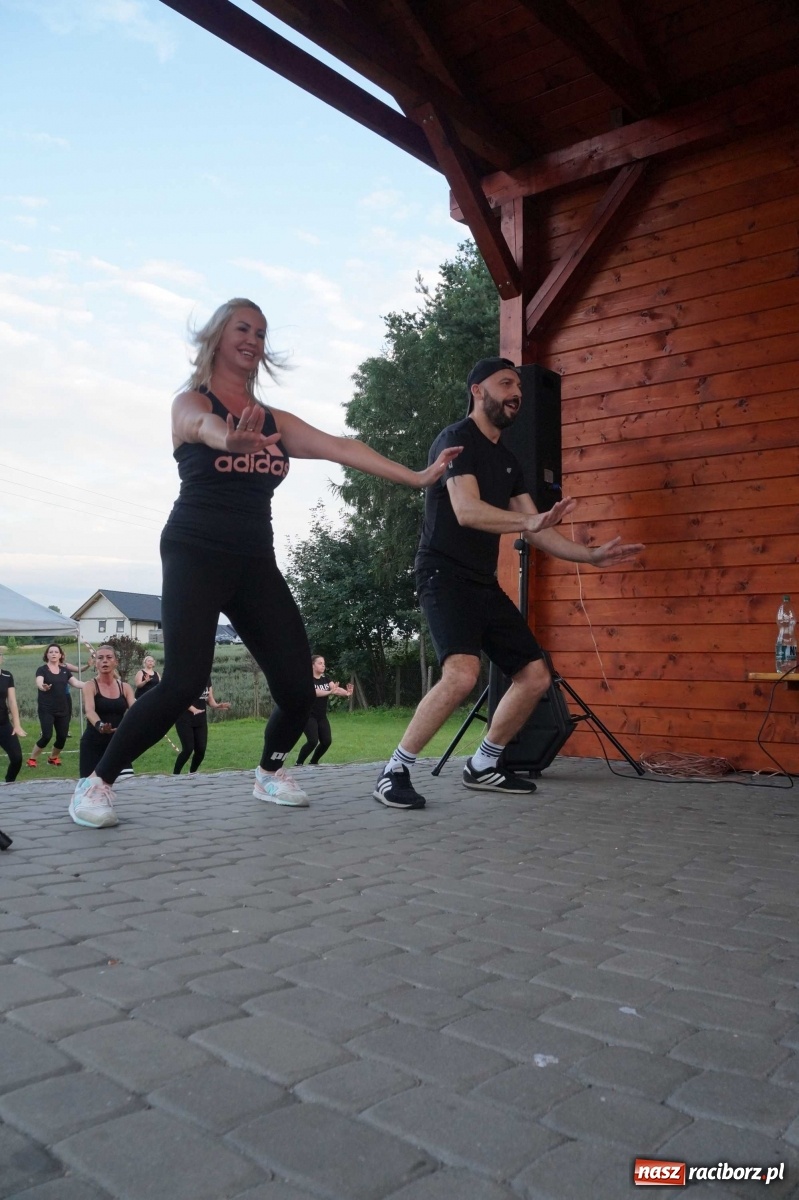 Zdjęcie w galerii na portalu naszraciborz.pl: I Wieczorny Półmaraton Fitness w GOK Kornowac wiadomości z regionu