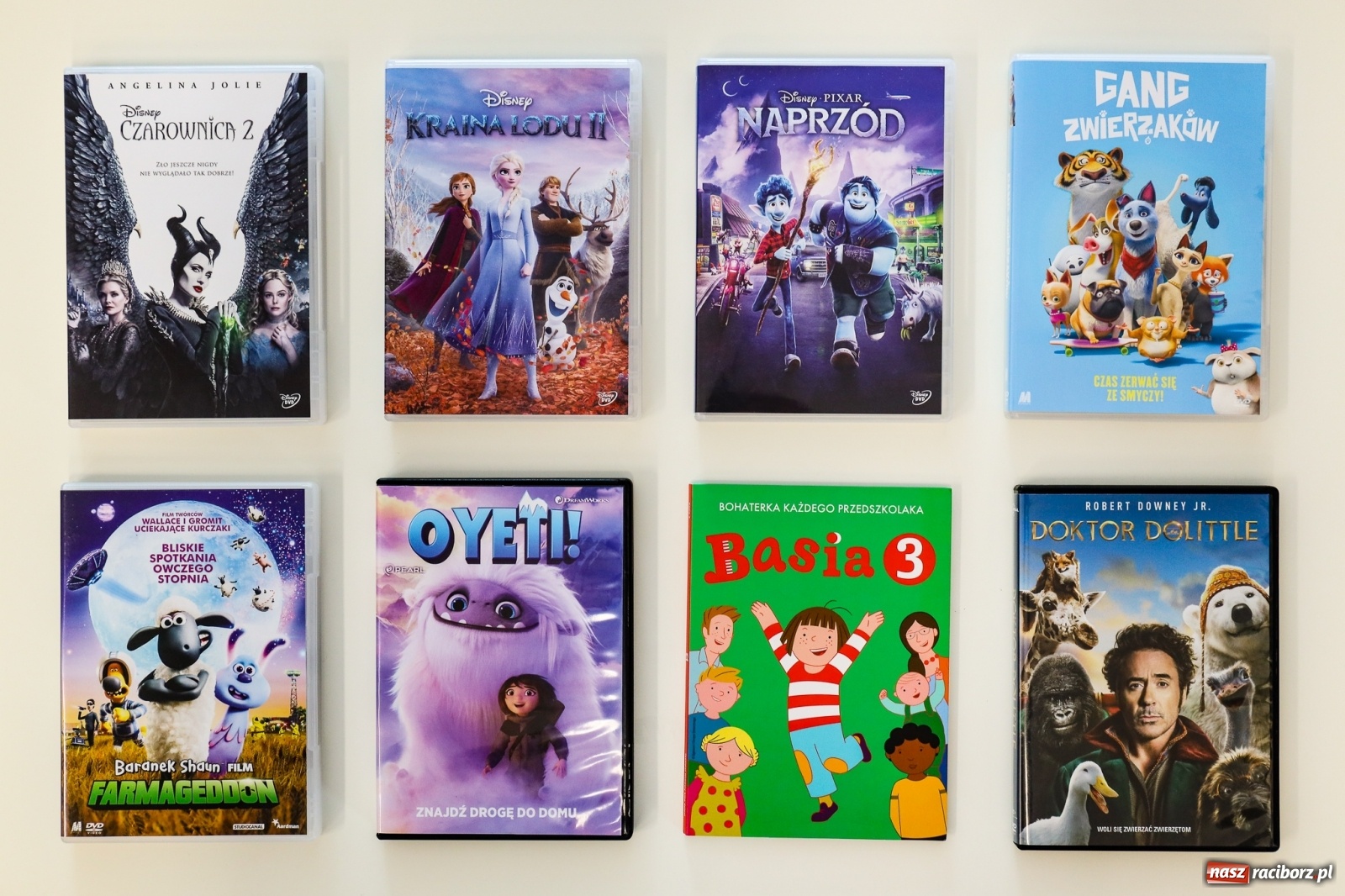 Zdjęcie w galerii na portalu naszraciborz.pl: Biblioteczne półki na nowy tydzień wiadomości z regionu