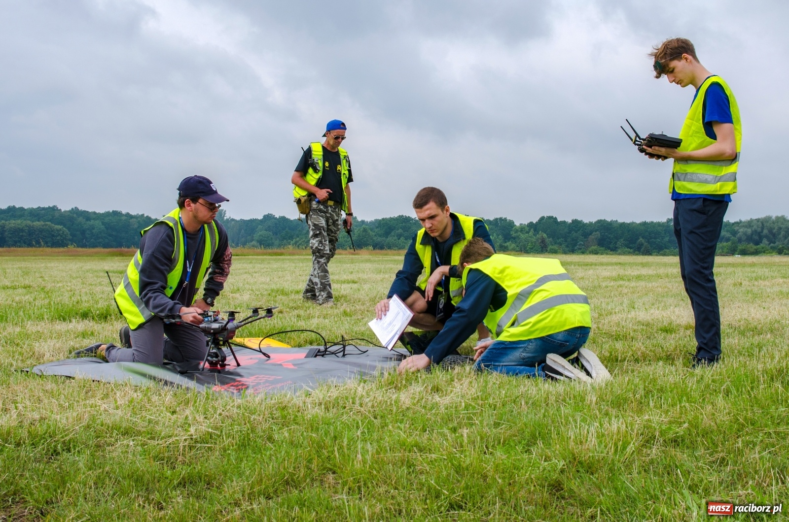 Zdjęcie w galerii na portalu naszraciborz.pl: Drony z Politechniki Śląskiej dla bezpieczeństwa ruchu drogowego i ochrony klimatu wiadomości z regionu